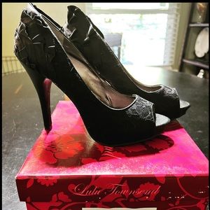 LuLu Townsend Heels